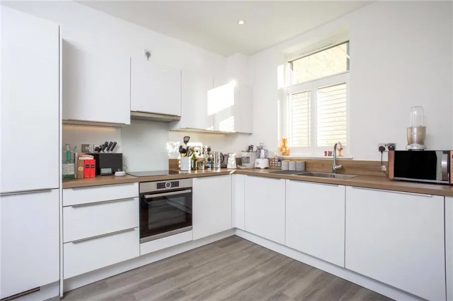 Dorchester Mews, Upper Longcross, KT16, photo 5