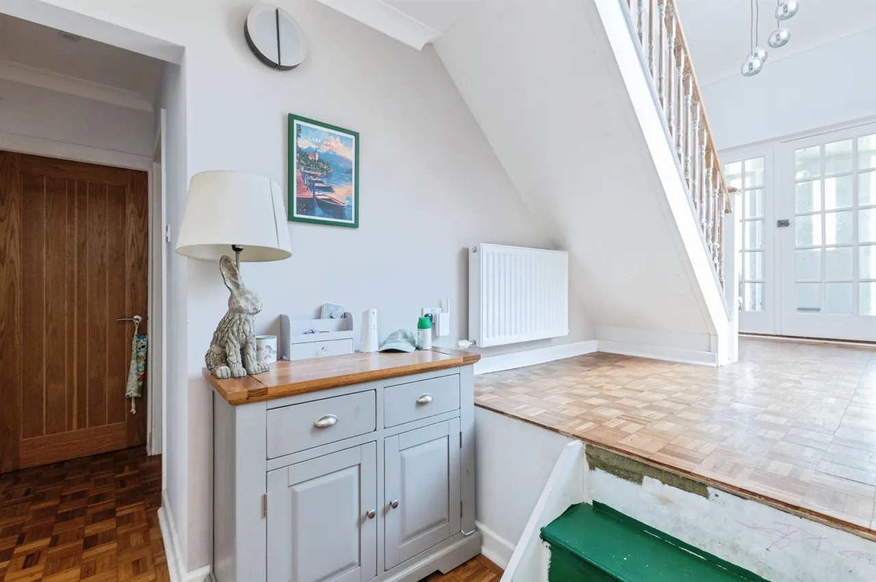 Doveshill Gardens, Bournemouth, BH10, photo 15