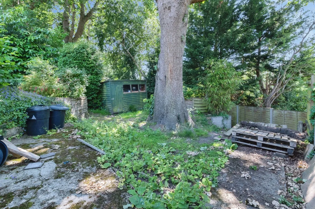 Doveshill Gardens, Bournemouth, BH10, photo 16