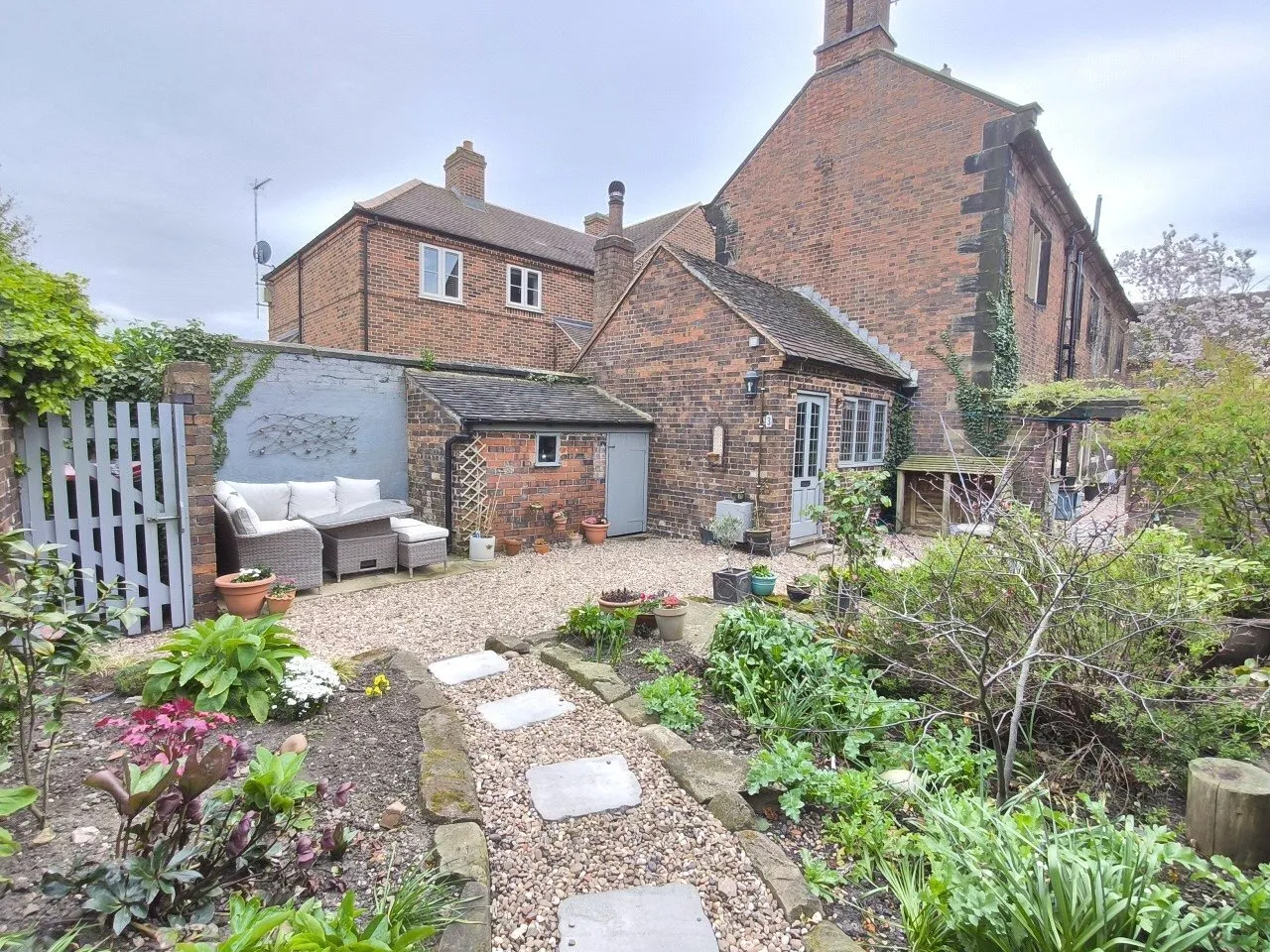 High Street, Polesworth, Tamworth, Warwickshire, B78, photo 28