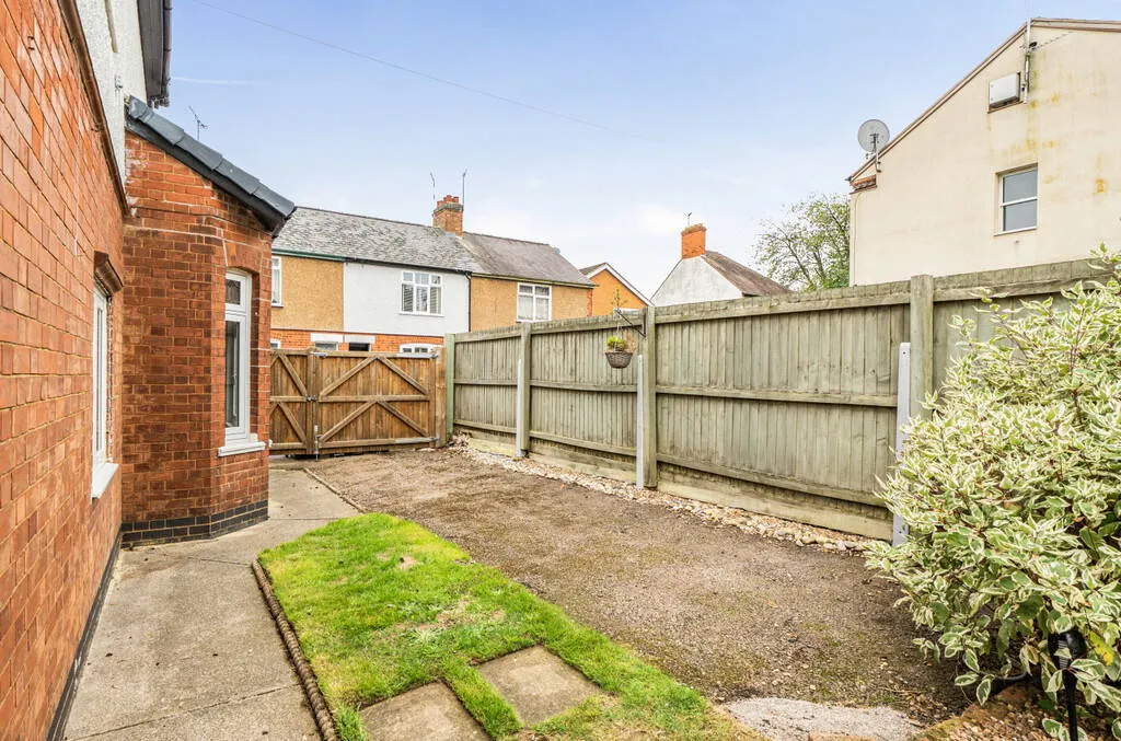 Charles Street, Rugby, CV21, photo 17