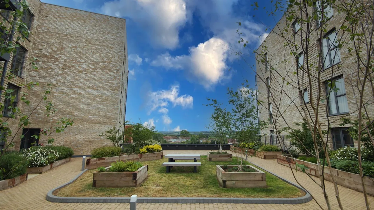 Epping Gate, Borders Lane, Loughton, photo 10