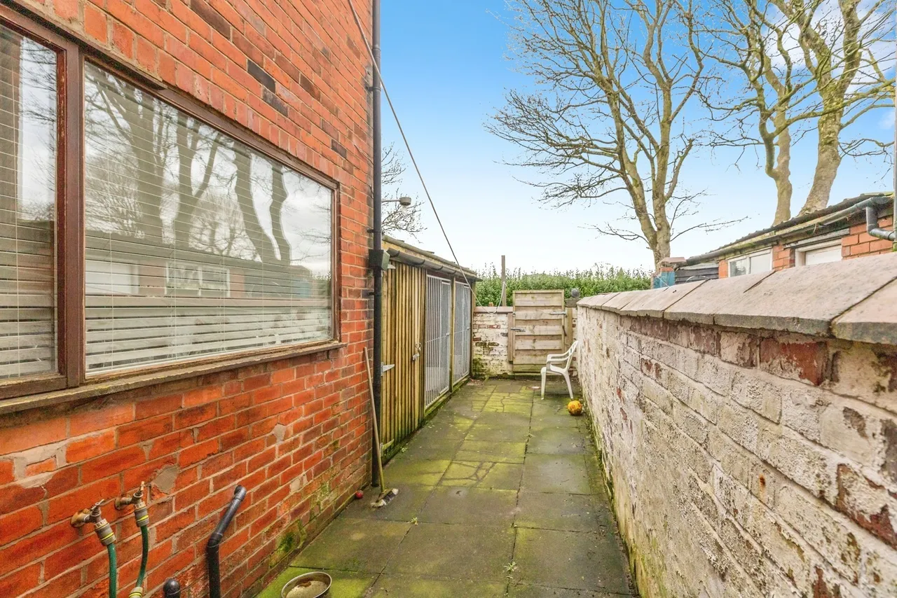 Regent Road, Chorley, Lancashire, PR7, photo 14