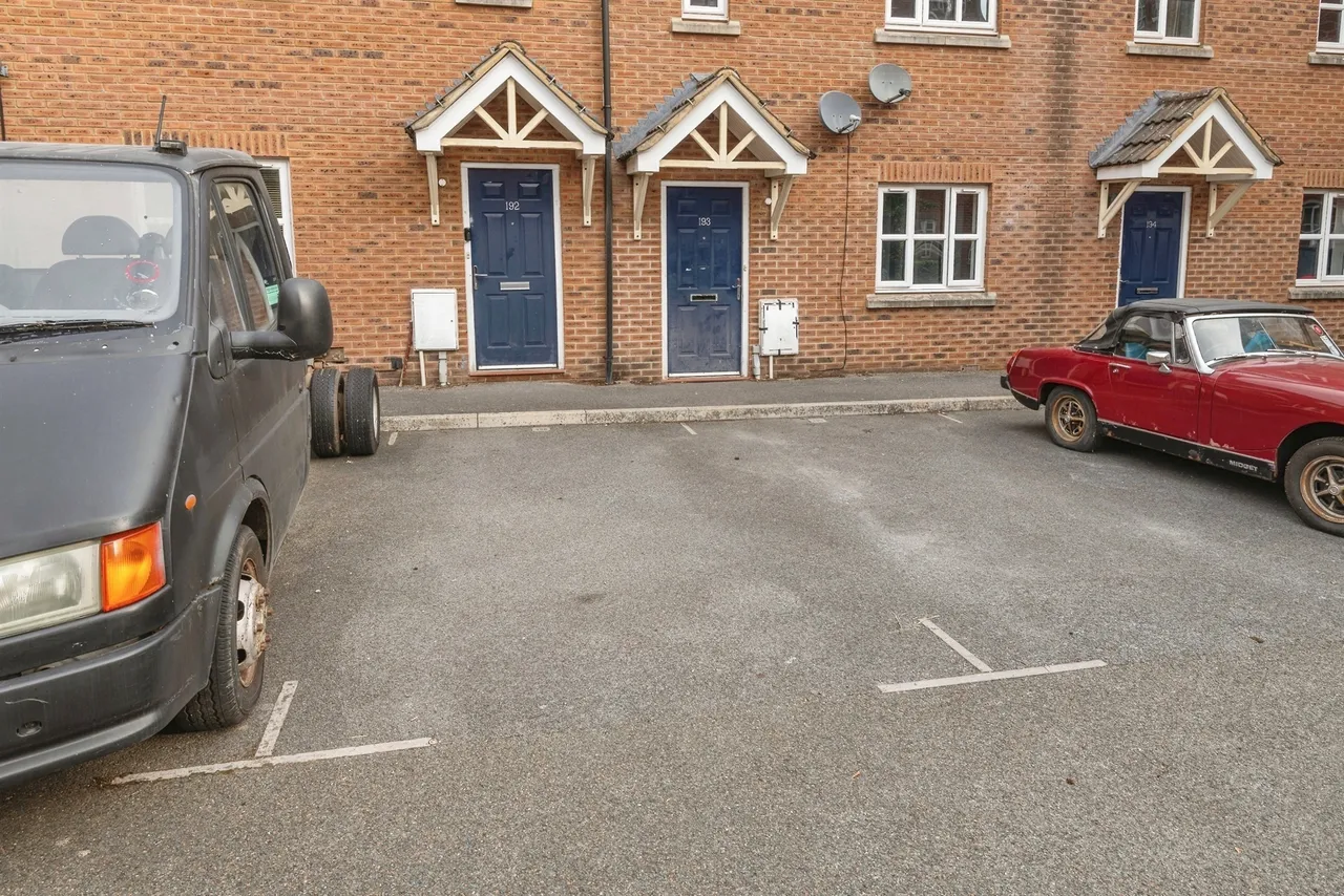 Massingham Park, Taunton, TA2, photo 5