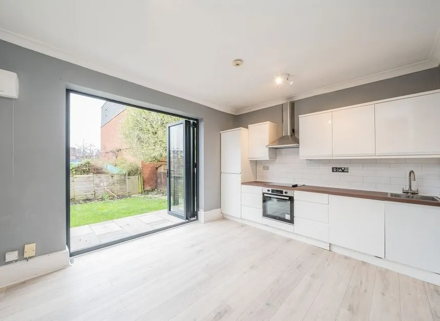 Kingston Road, Kingston Upon Thames, KT1, photo 3