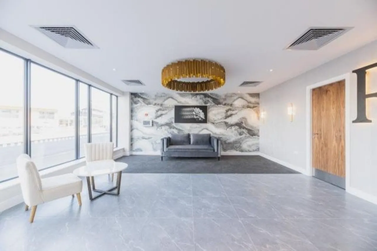 Regency Place, Parade, B1, photo 12