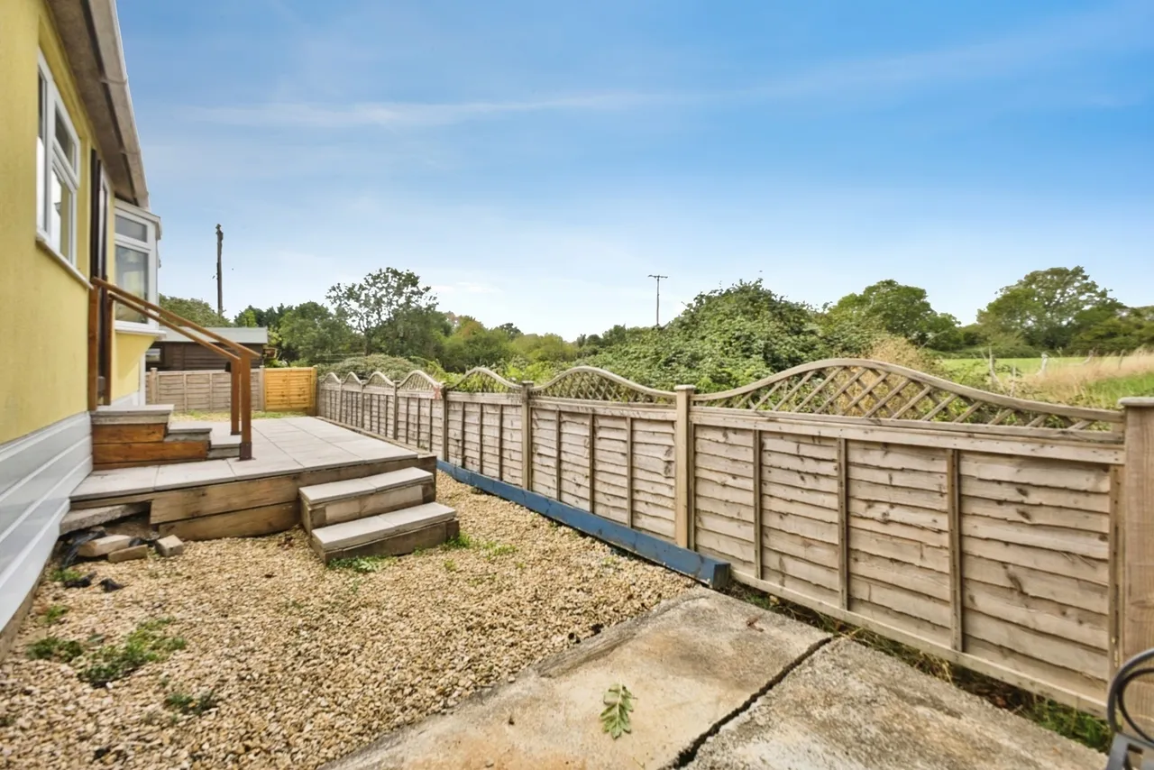 Hurst Park, Martock, TA12, photo 2