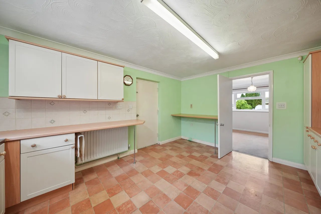 Goldsmith Close, Bicester, OX26, photo 6