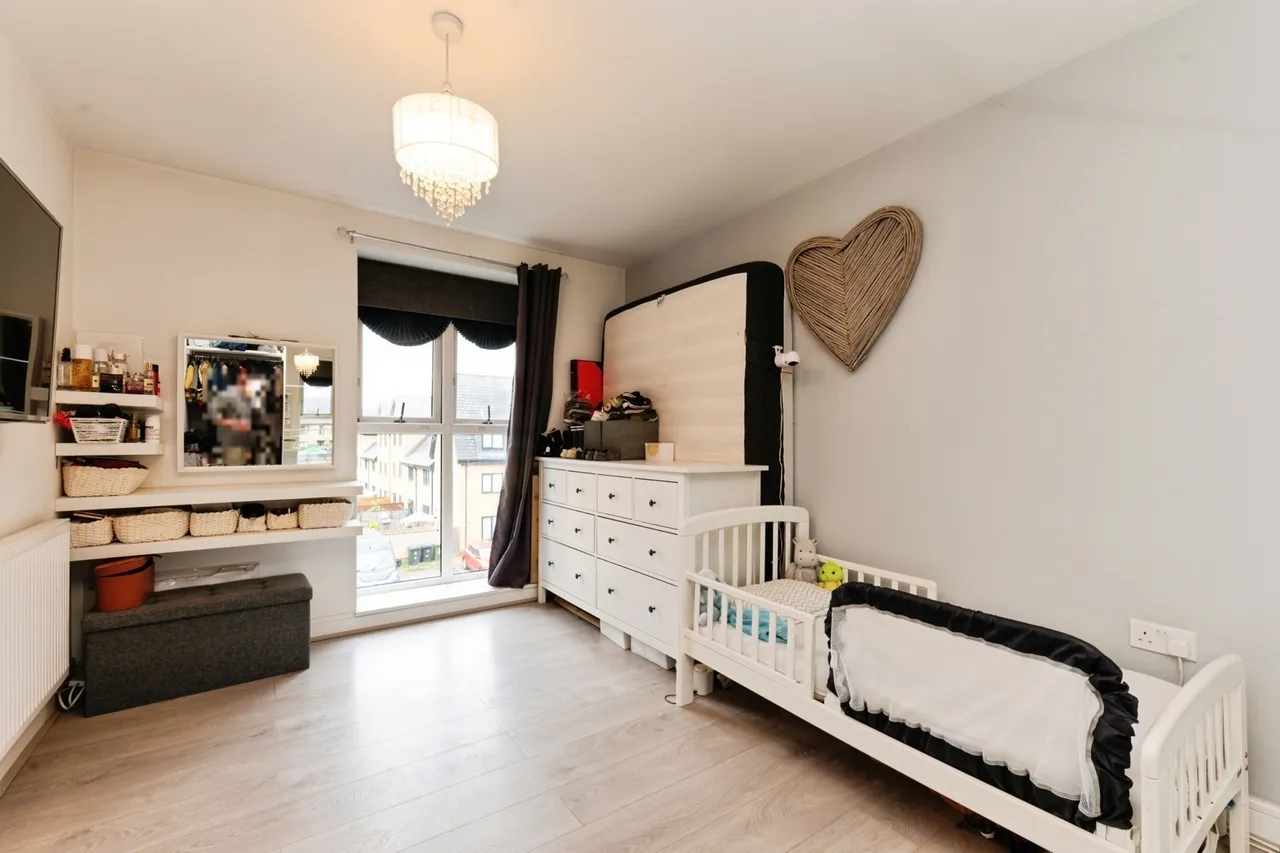 Tala Close, Surbiton, KT6, photo 6