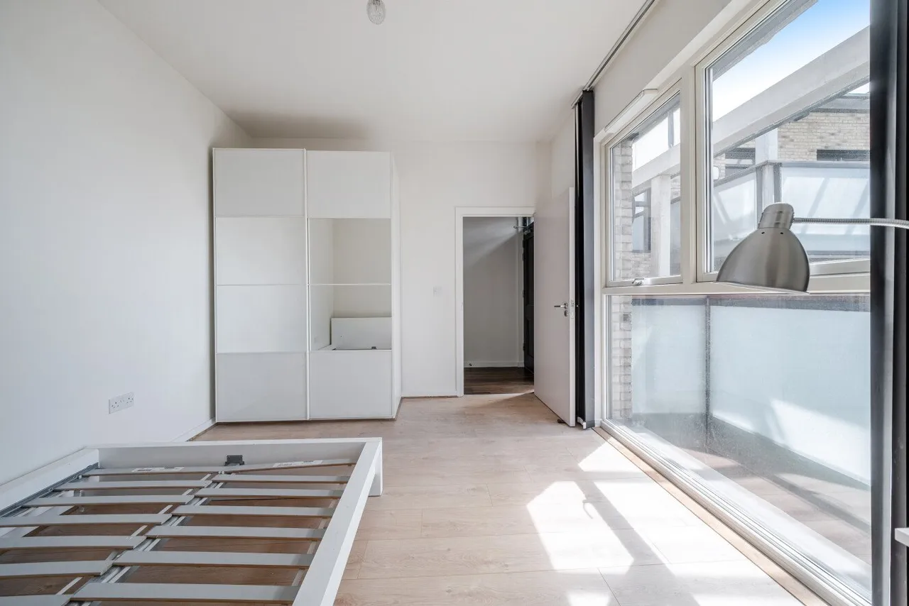 Palmerston Road, Acton, W3, photo 6