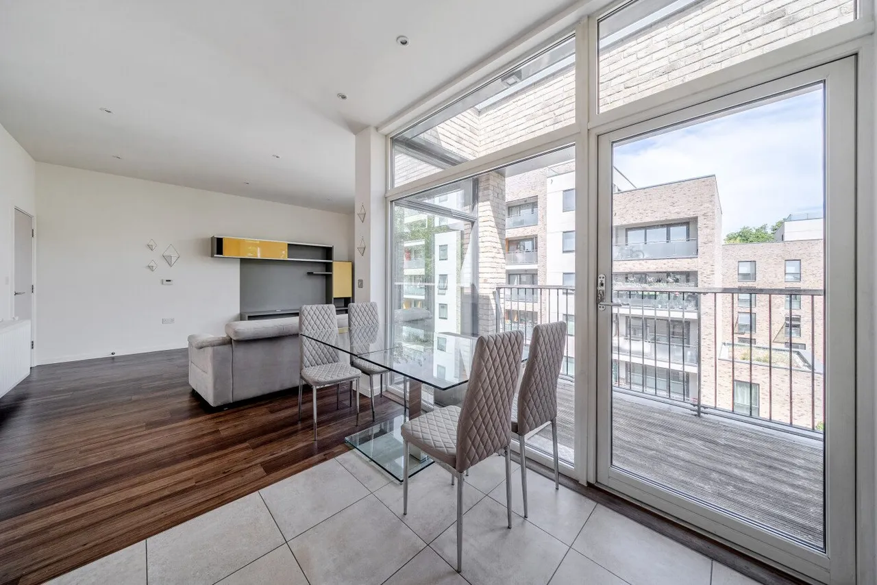 Palmerston Road, Acton, W3, photo 14