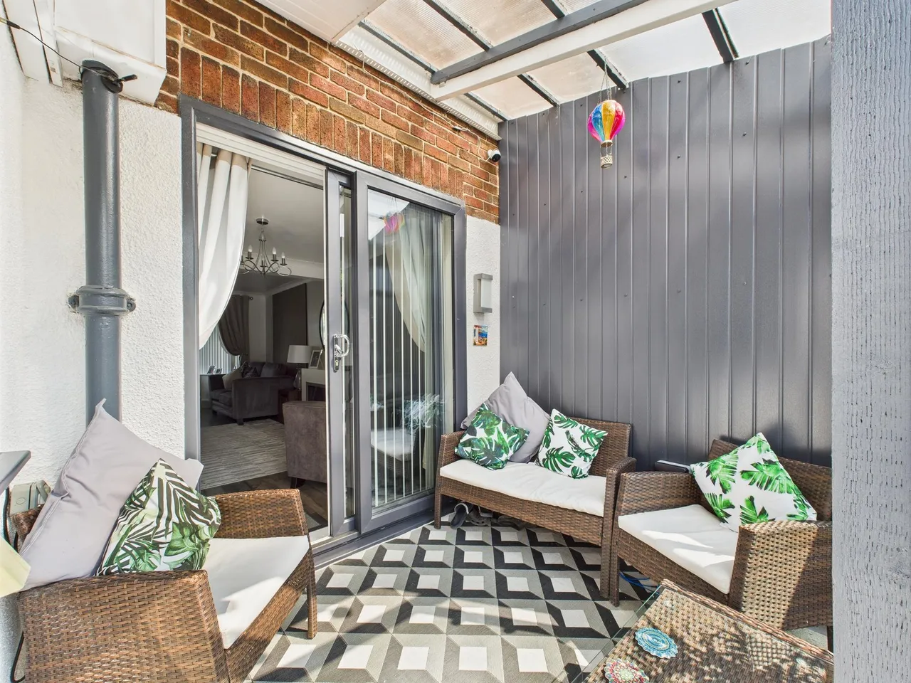 Hawes Avenue, Carr Mill, WA11, photo 31