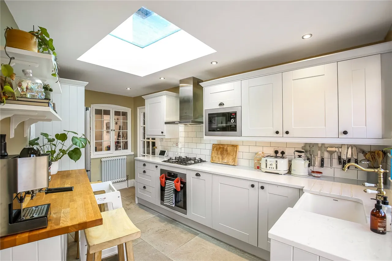 Middlebridge Street, Romsey, Hampshire, SO51 8HJ, photo 3
