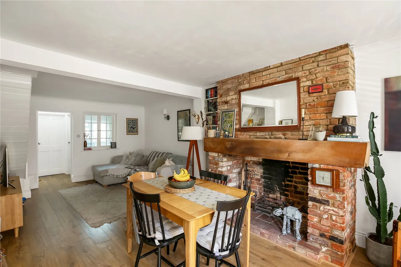 Middlebridge Street, Romsey, Hampshire, SO51 8HJ, photo 2