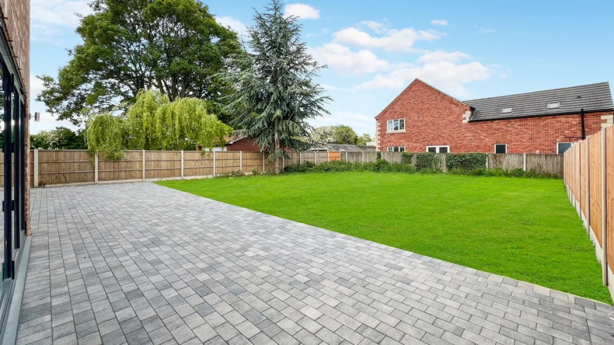 Station Road, Hibaldstow, photo 30