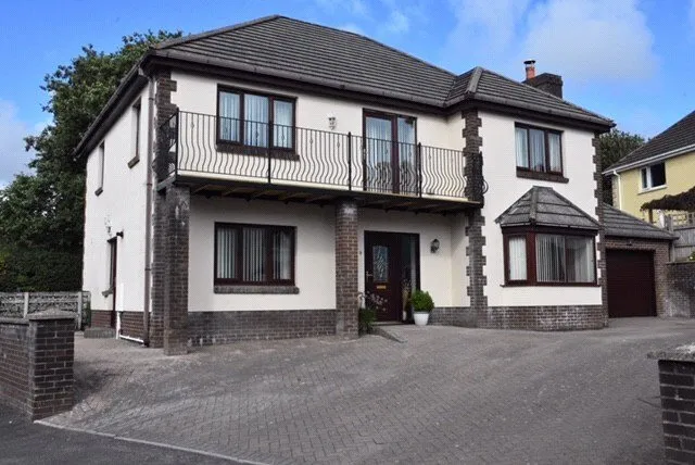4 bed house for sale, Parc Y Ffynnon, Ferryside, SA17
