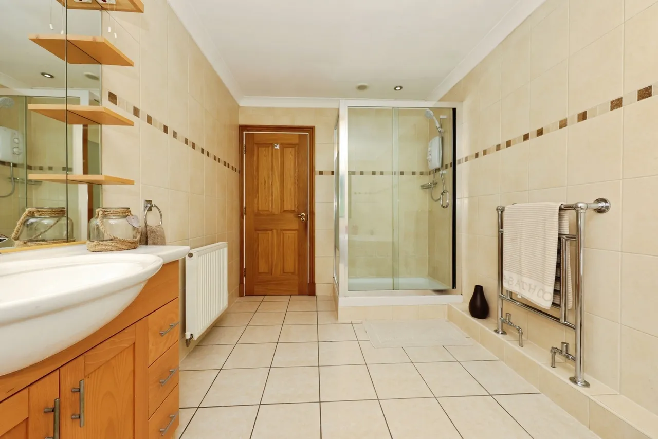 Parc Y Ffynnon, Ferryside, SA17, photo 15