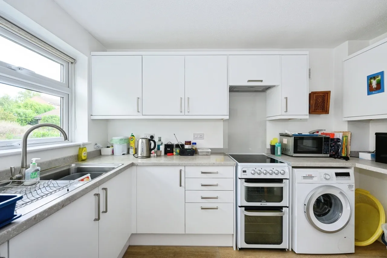 Sparrowsmead, Redhill, RH1, photo 2