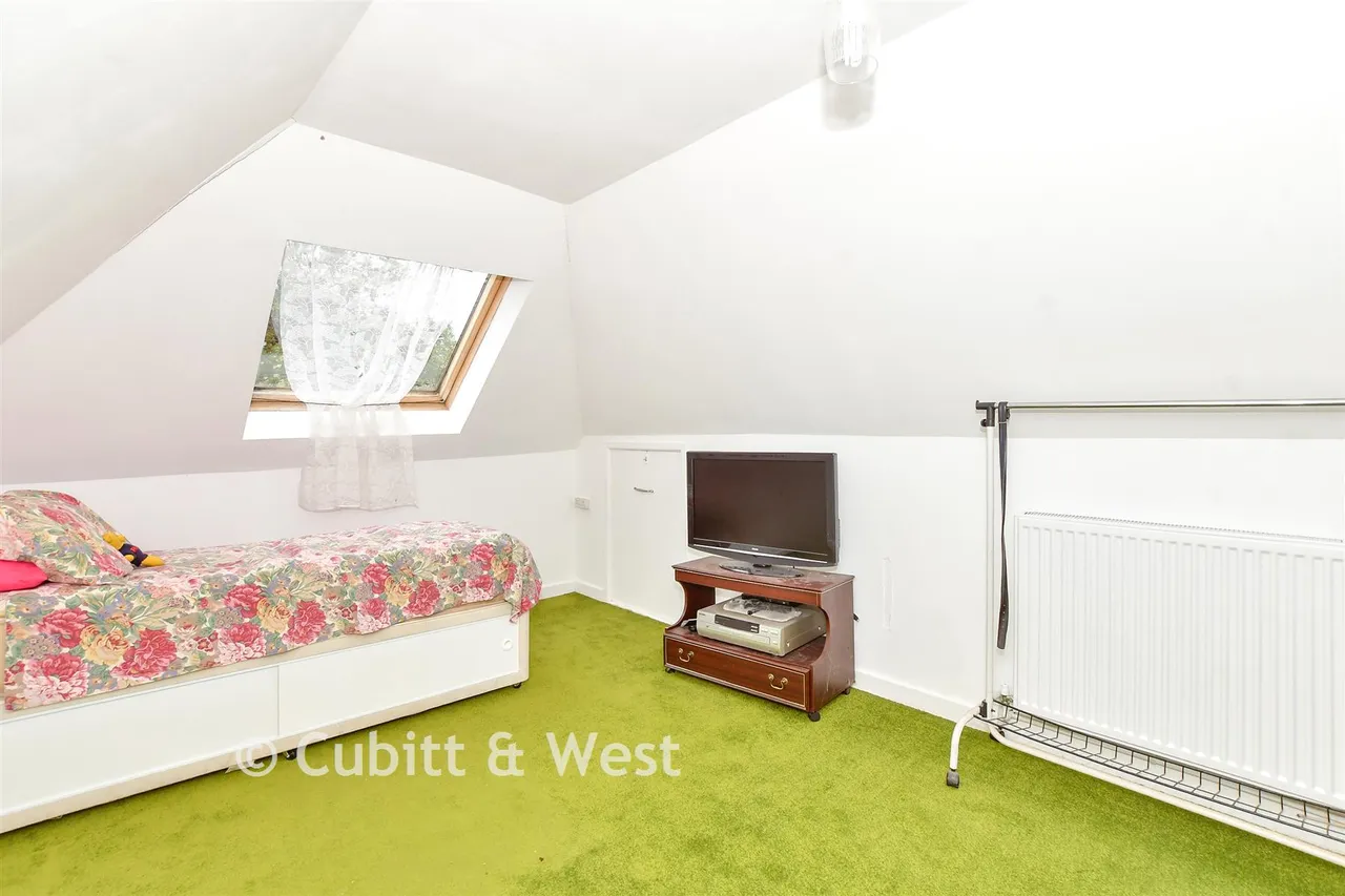 Lone Valley, Widley, PO7, photo 17