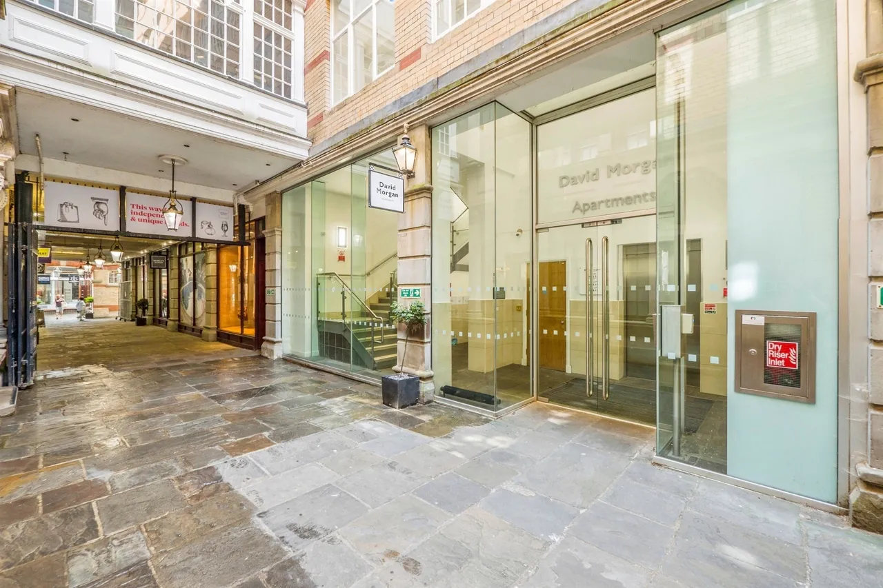 Barry Lane, Cardiff, CF10, photo 20