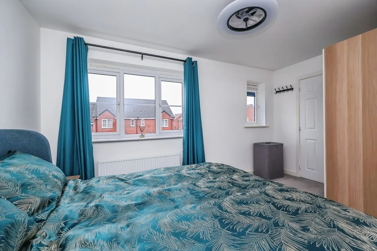 Spitfire Way, Hucknall, NG15, photo 11