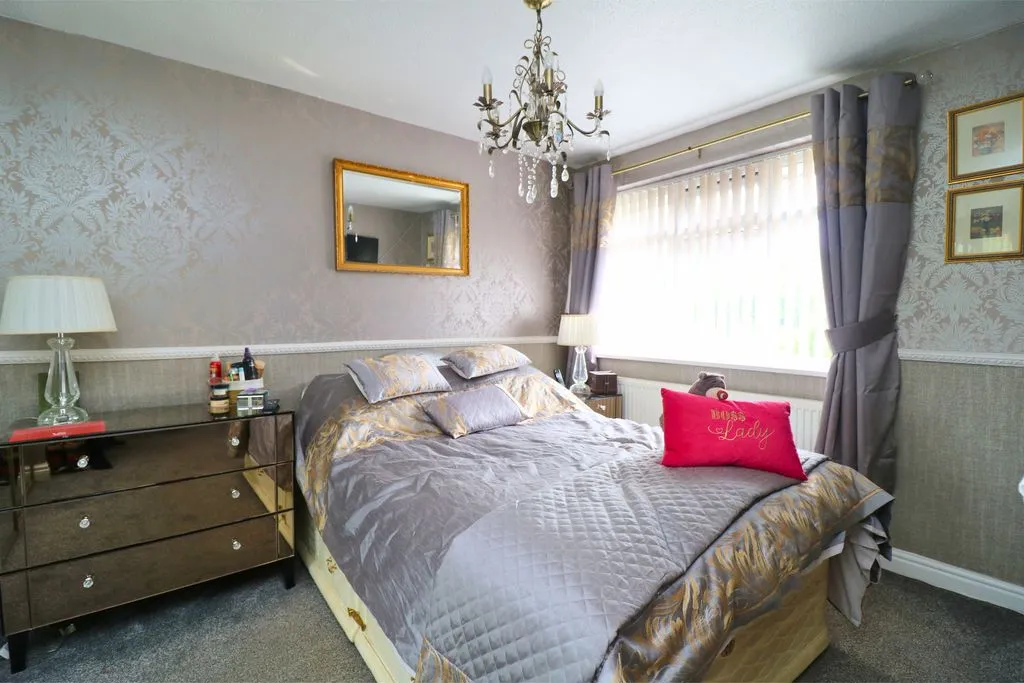 Burghley Drive, West Bromwich, B71, photo 8