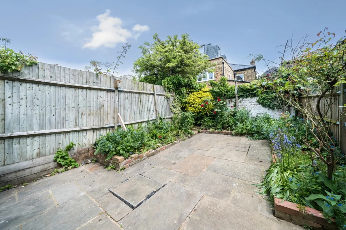 Trott Street, London, SW11, photo 6