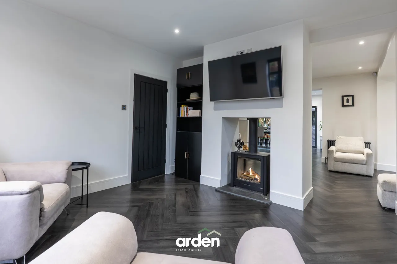 Hewell Lane, Barnt Green, B45, photo 9