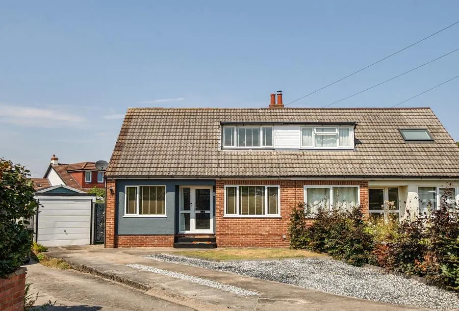 3 bed house for sale, Heath Gardens, Coalpit Heath, BS36