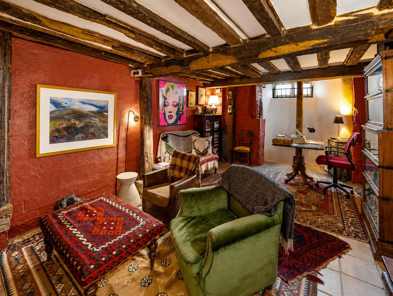Southover High Street, Lewes, BN7 1HT, photo 3