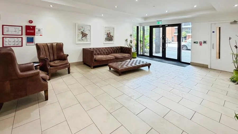 Racecourse Road, Newbury, RG14, photo 18