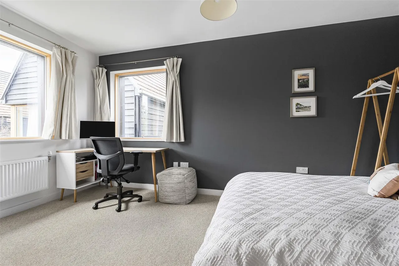 Royal Way, Trumpington, CB2, photo 17