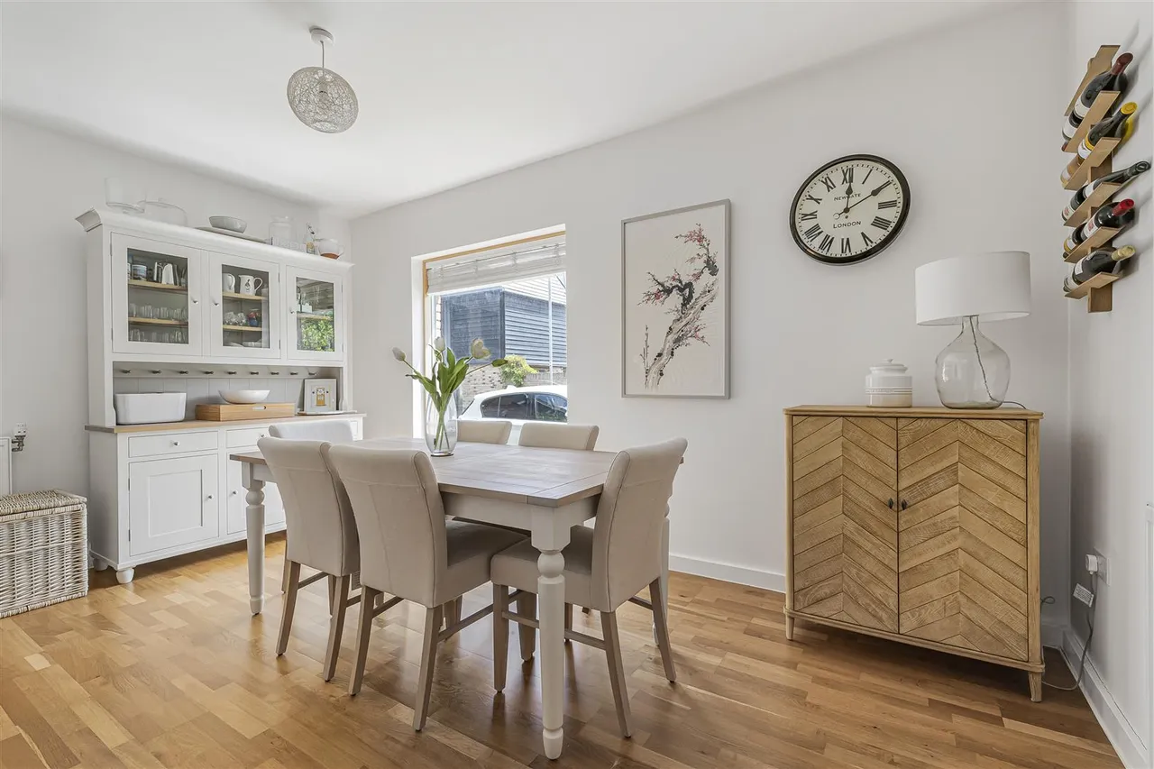 Royal Way, Trumpington, CB2, photo 3
