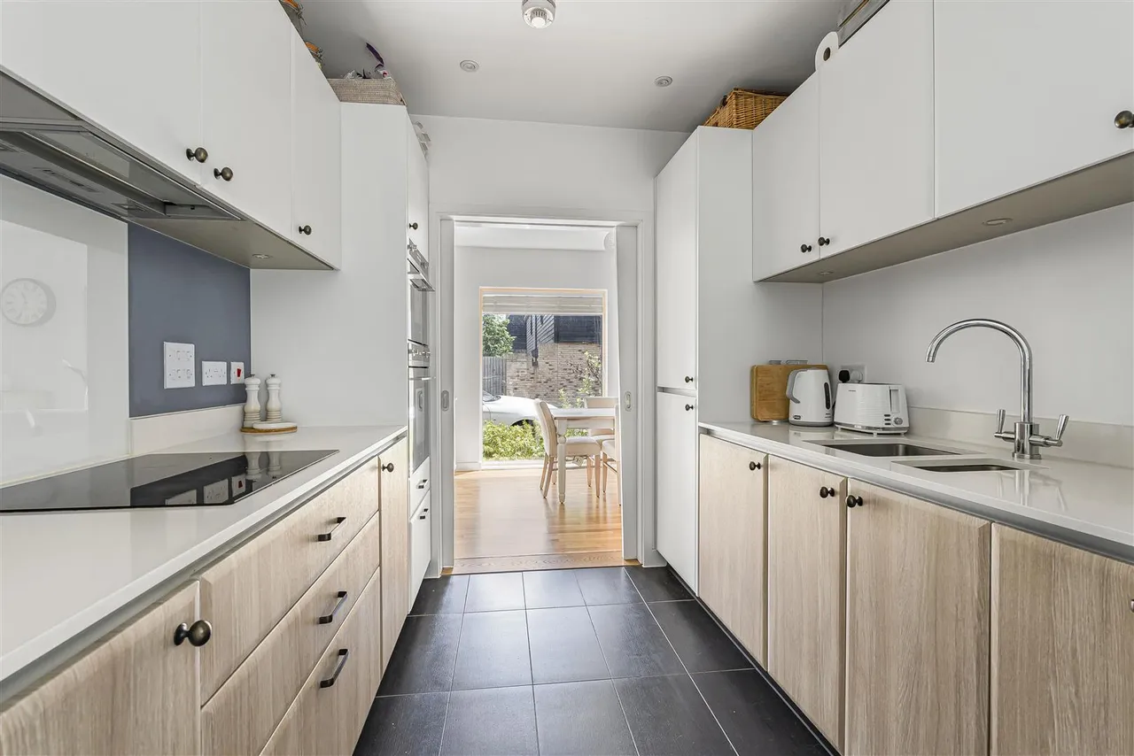 Royal Way, Trumpington, CB2, photo 6
