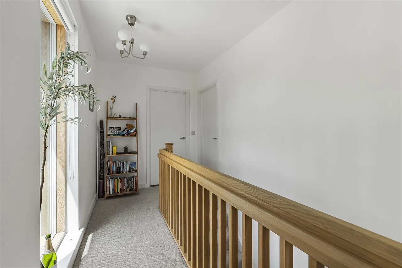 Royal Way, Trumpington, CB2, photo 13