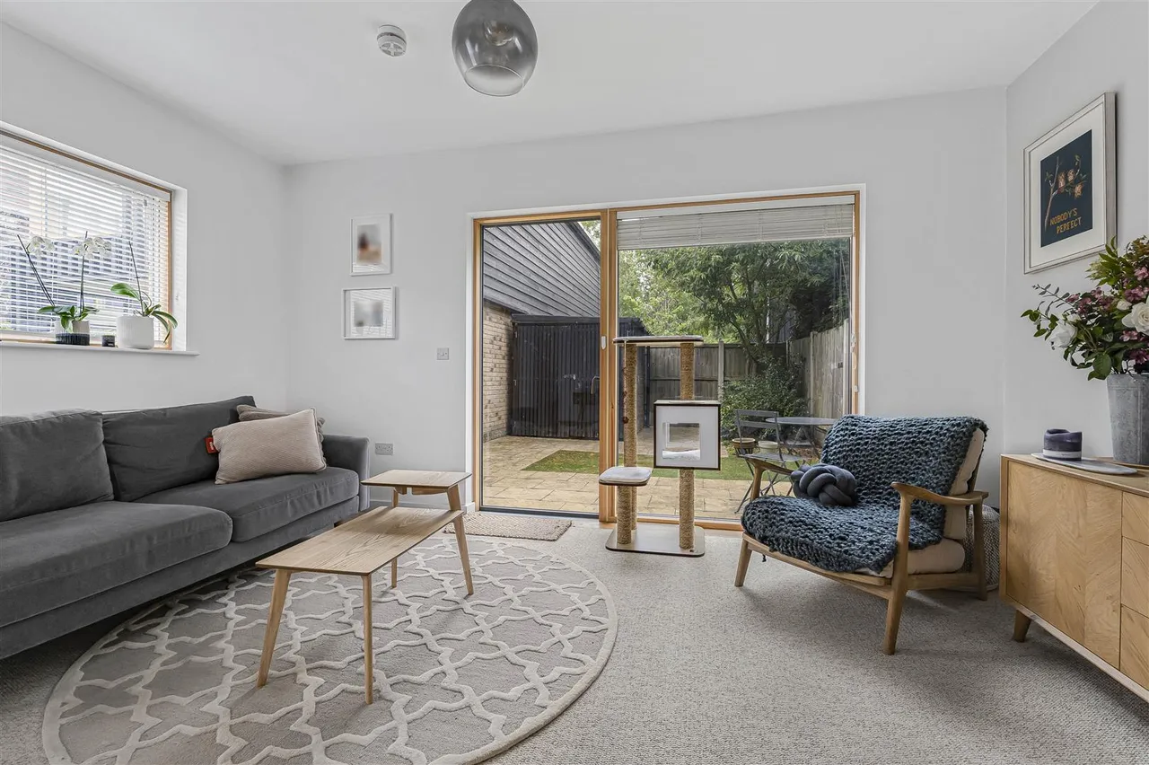 Royal Way, Trumpington, CB2, photo 10