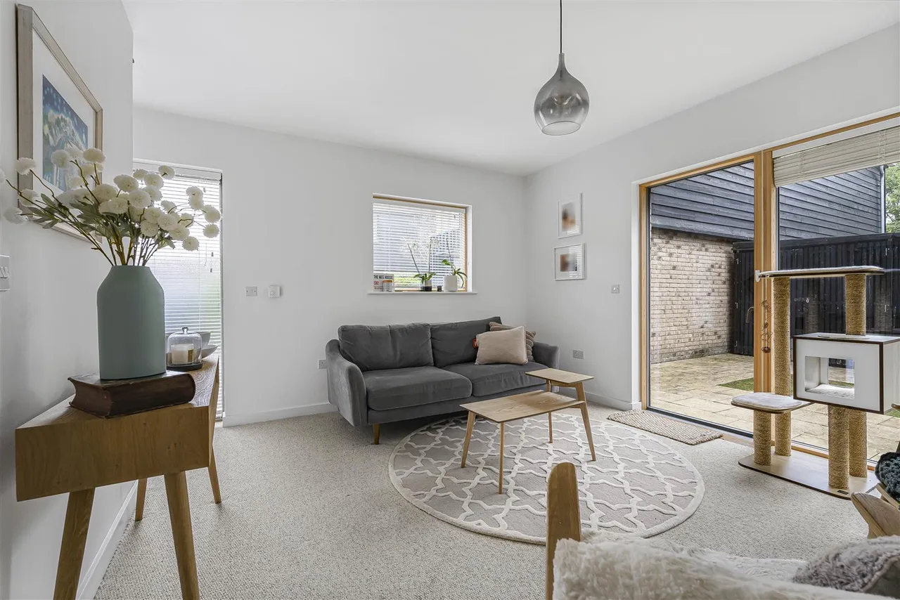 Royal Way, Trumpington, CB2, photo 9