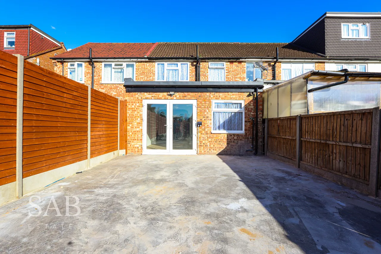 Beechwood Avenue, Greenford, UB6, photo 12