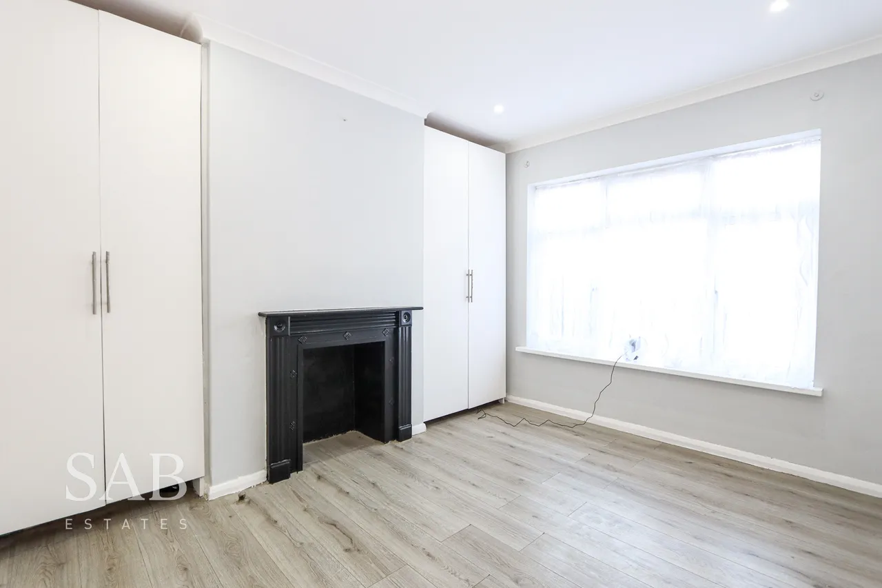 Beechwood Avenue, Greenford, UB6, photo 6