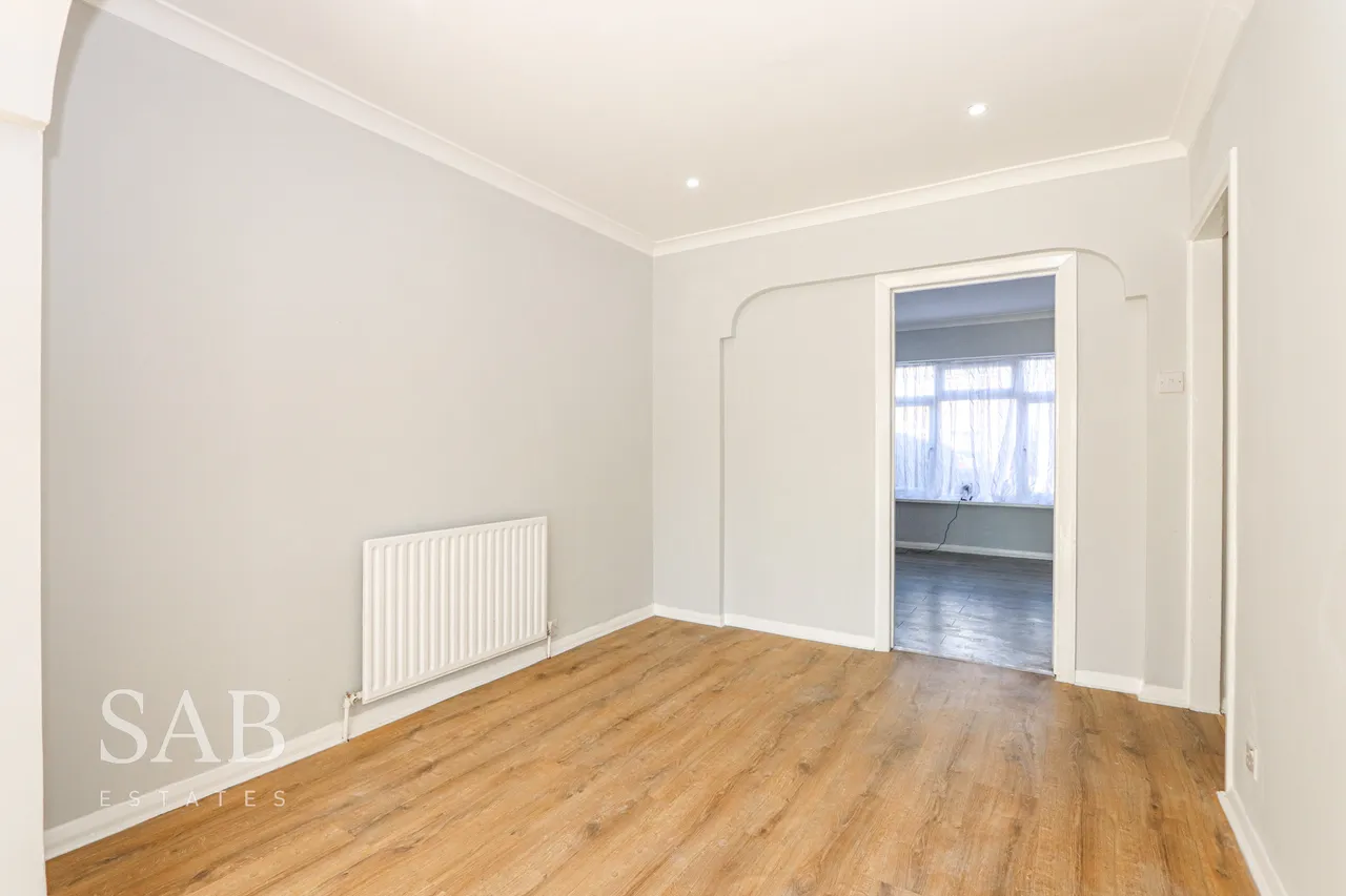 Beechwood Avenue, Greenford, UB6, photo 8