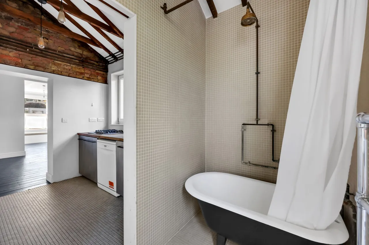 152 Masterman Road, London, E6 3NP, photo 10