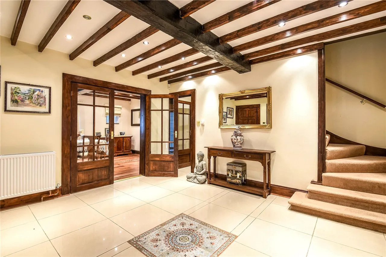 South View Road, Pinner Fees Apply, HA5, photo 7