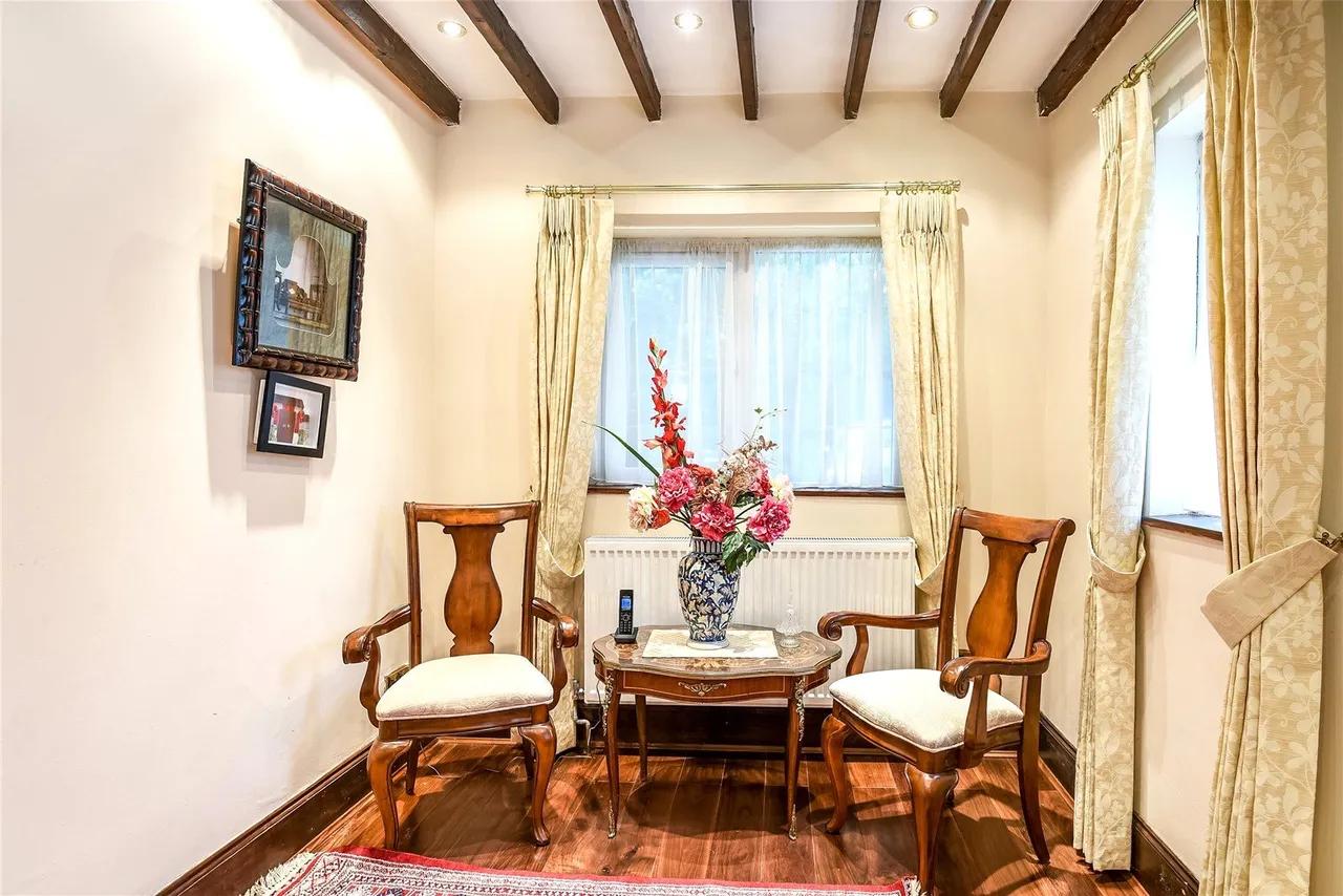 South View Road, Pinner Fees Apply, HA5, photo 14