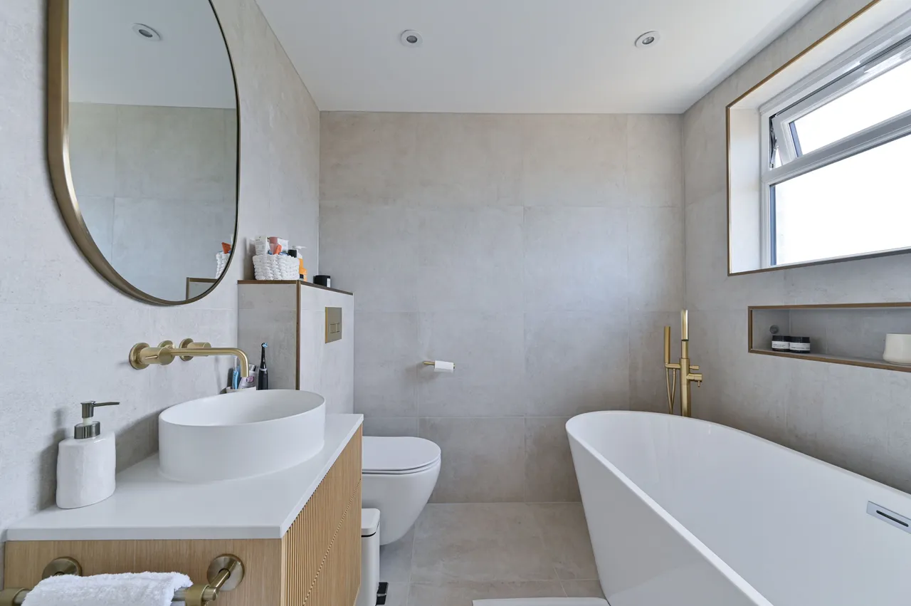 100 Gracefield Gardens, London, photo 5