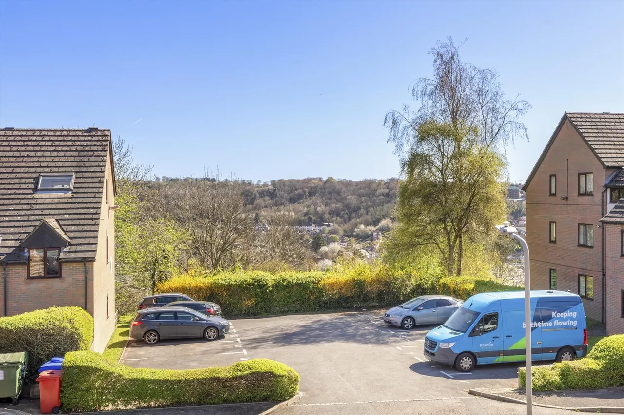 Windrush Court, High Wycombe, HP13, photo 16