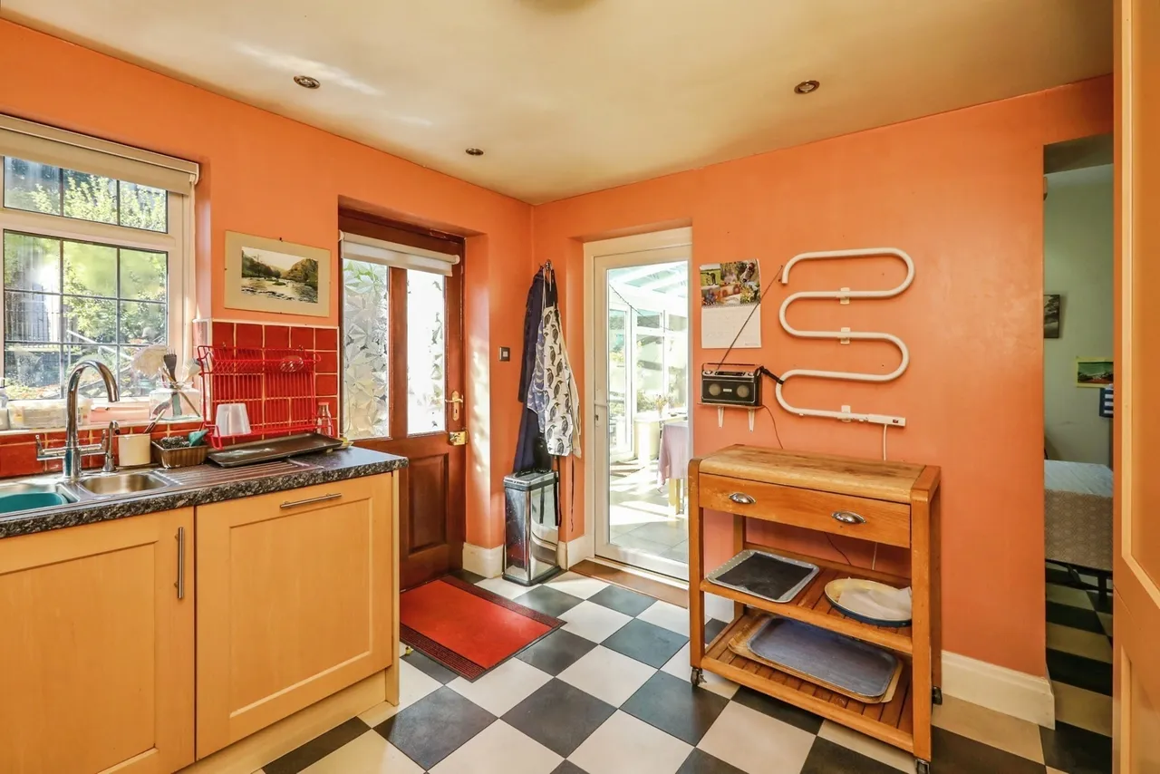 Springfield Road, SHEFFIELD, South Yorkshire, S7, photo 11