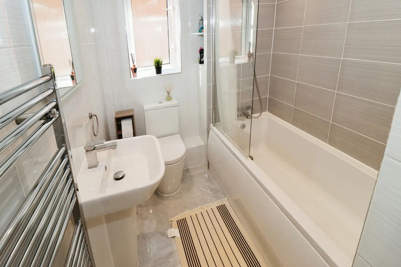 Lapwing Close, Bradley Stoke, Bristol, Gloucestershire, BS32, photo 14