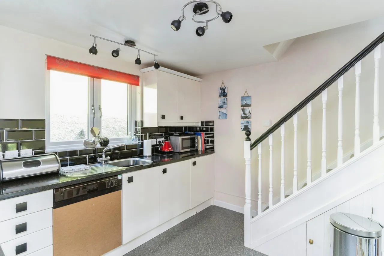 St. Martins Road, Looe, PL13, photo 8
