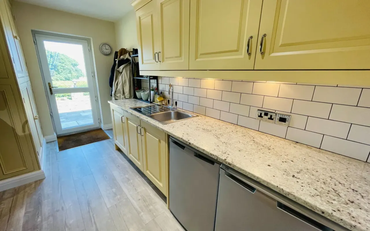 Mortimer Road, Cubley, Penistone, photo 10