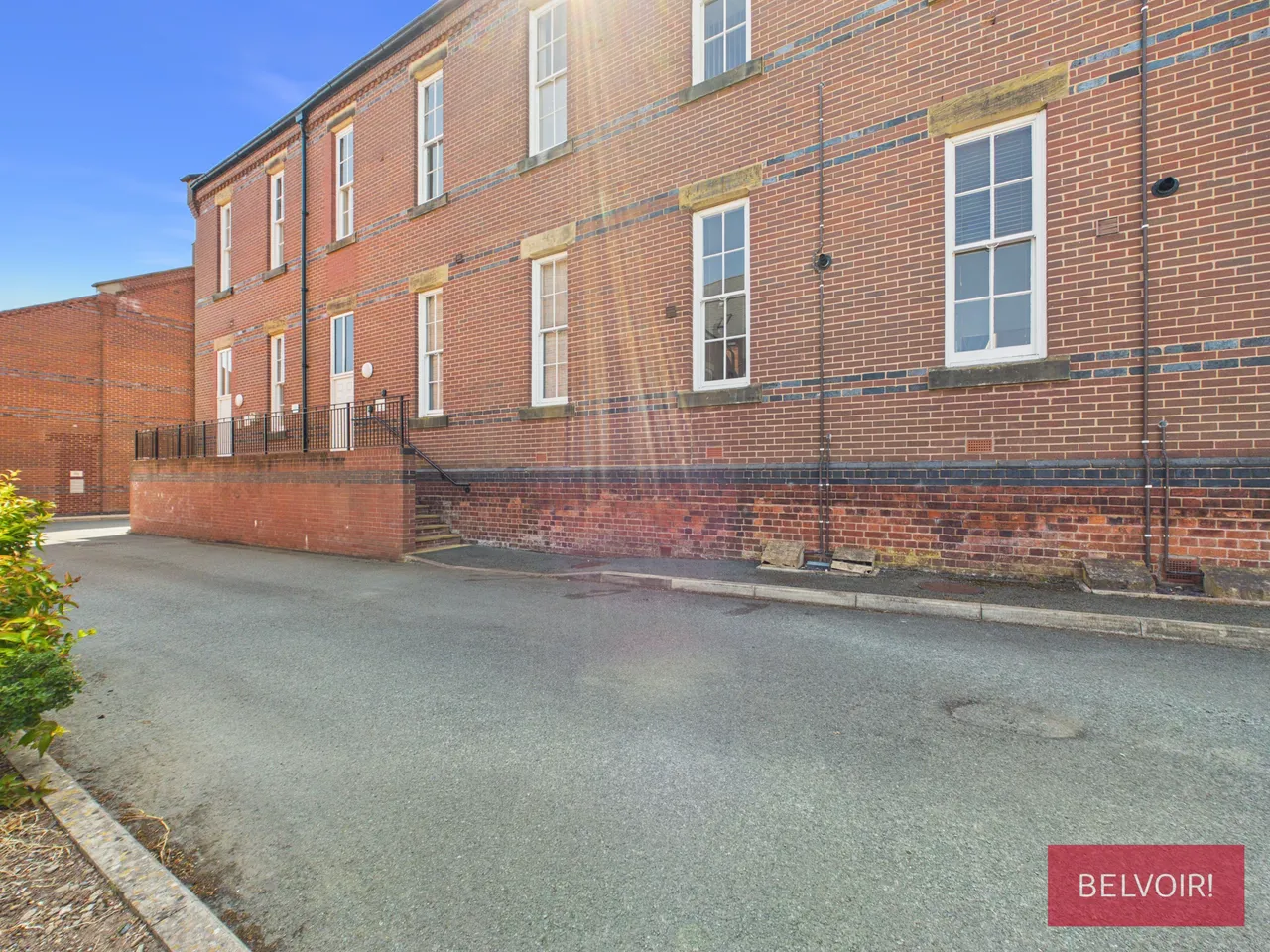 2 bed flat to rent — Corunna Court, Wrexham, LL13